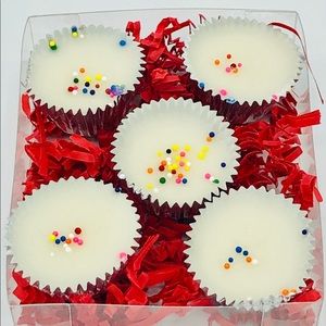 HAPPY BIRTHDAY CAKE soy wax melts handmade gift